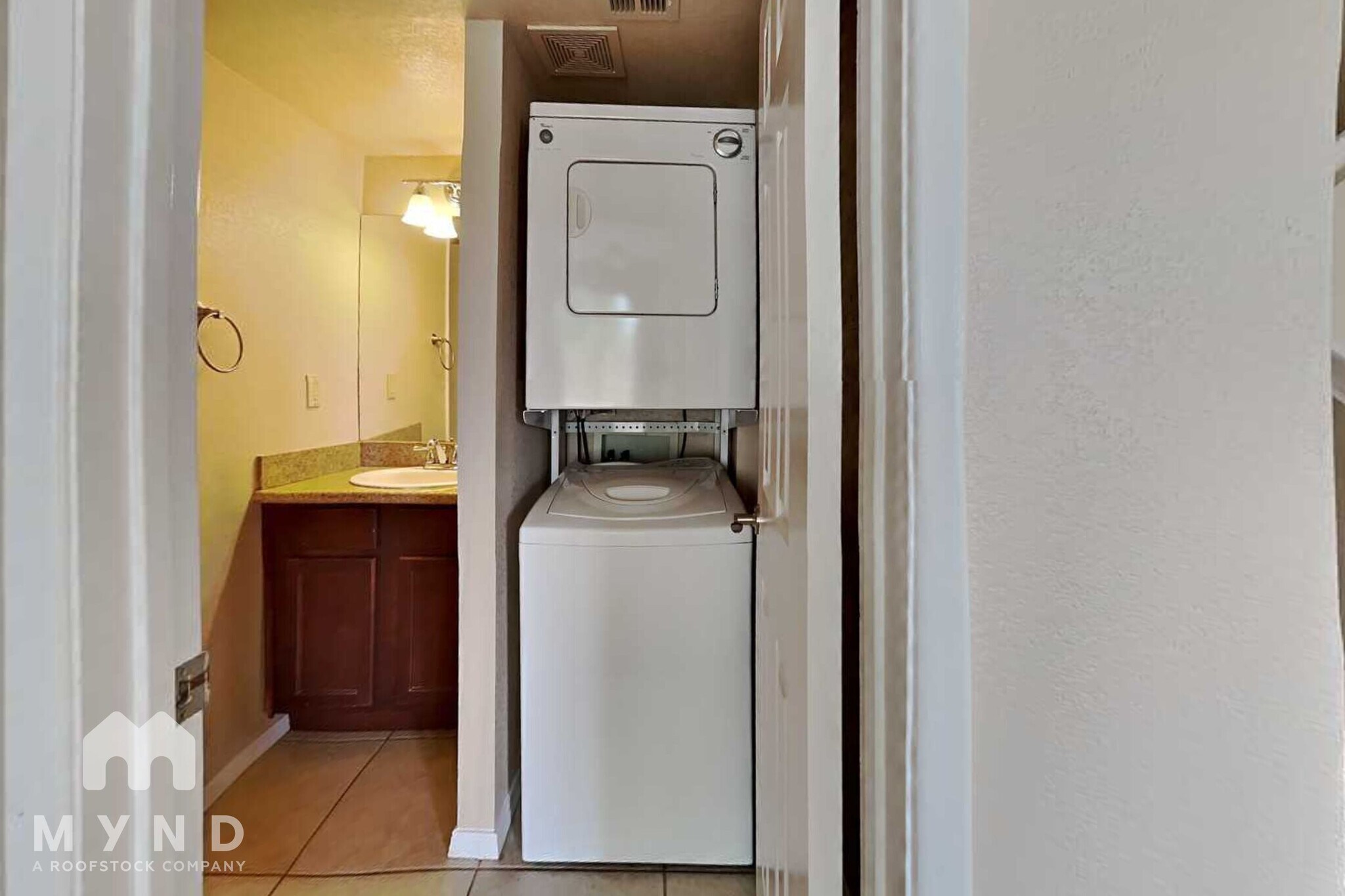 Building Photo - 3500 Hayden Rd