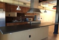 Building Photo - 406 Lincoln St