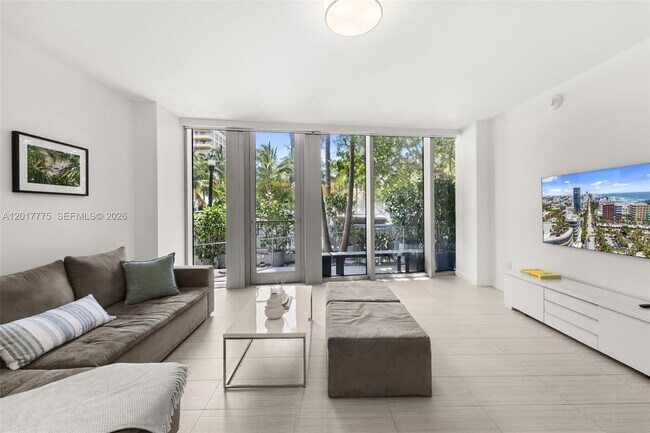 Building Photo - 1 Collins Ave