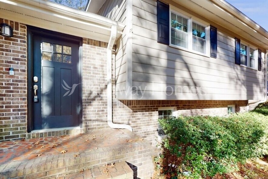 Building Photo - 3312 Ben Hill St SW