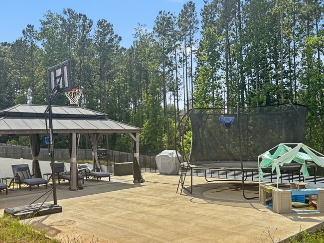 Building Photo - 81 Alder Creek Ct