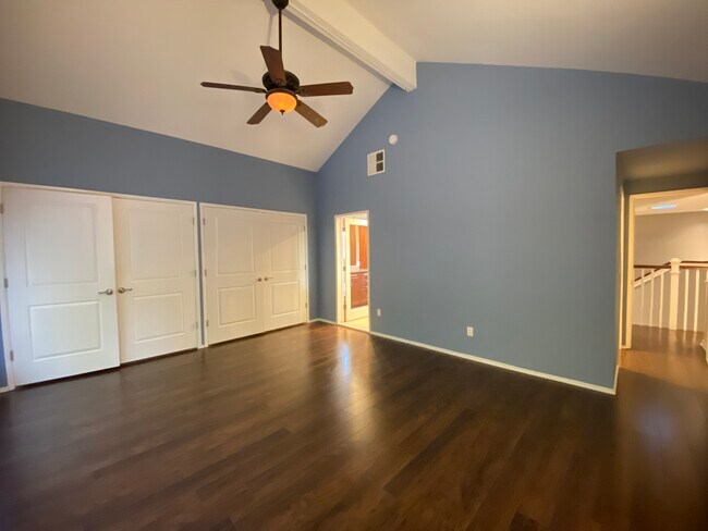 Building Photo - 10408 Summer Holly Cir