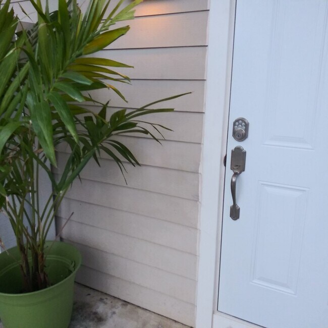 new front door, & handle 2022 - 2811 NE 15th St