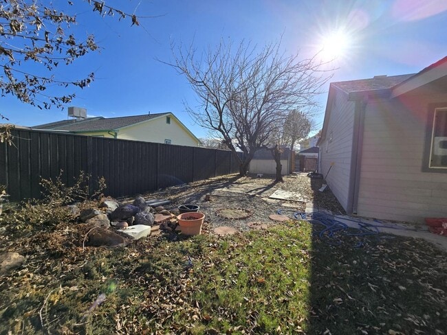 Building Photo - 3156 Arrowhead Dr