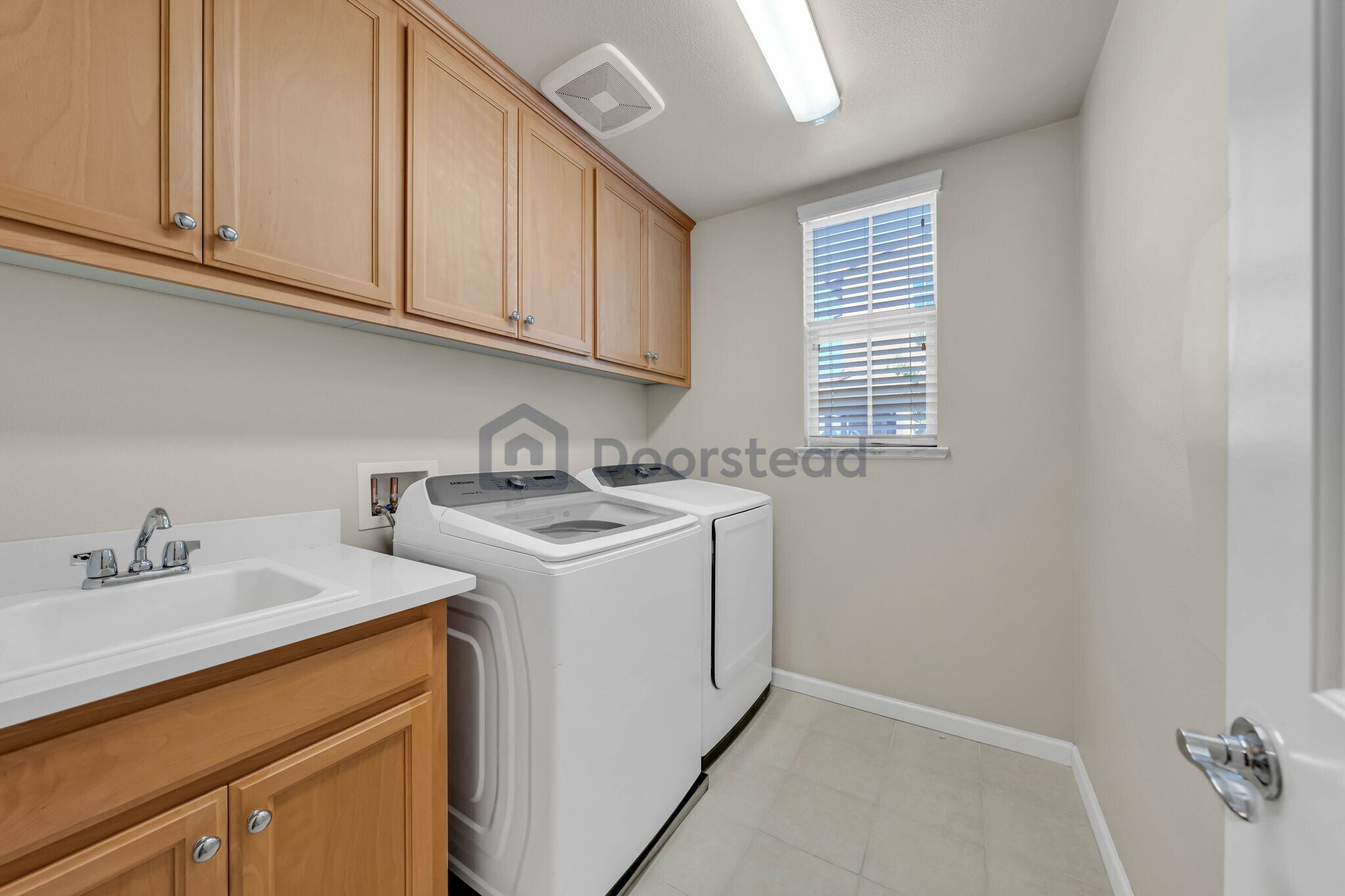 Building Photo - 727 Satsuma Ter