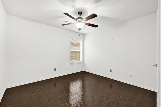 Building Photo - 20731 Blue Flagstone Ln