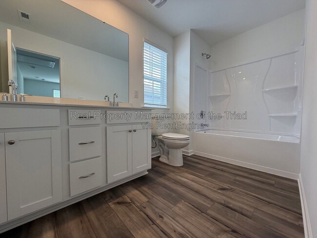 Building Photo - 5236 Amaryllis Wy