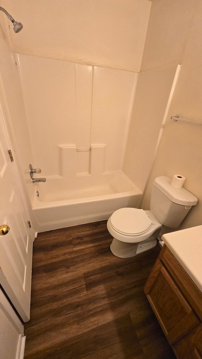 Building Photo - 4304 Lipan St