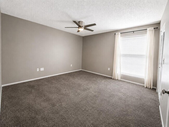 Building Photo - 11905 Cypress Vista