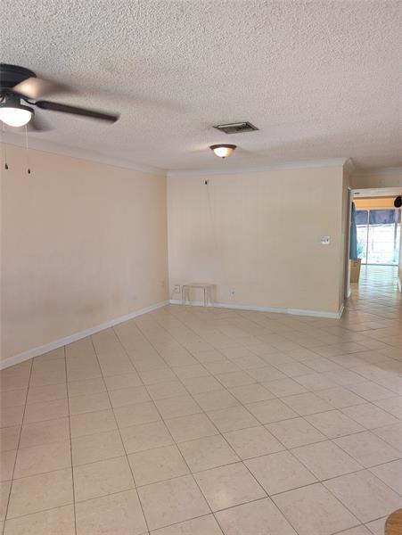 Building Photo - 7502 NW 44th Ct