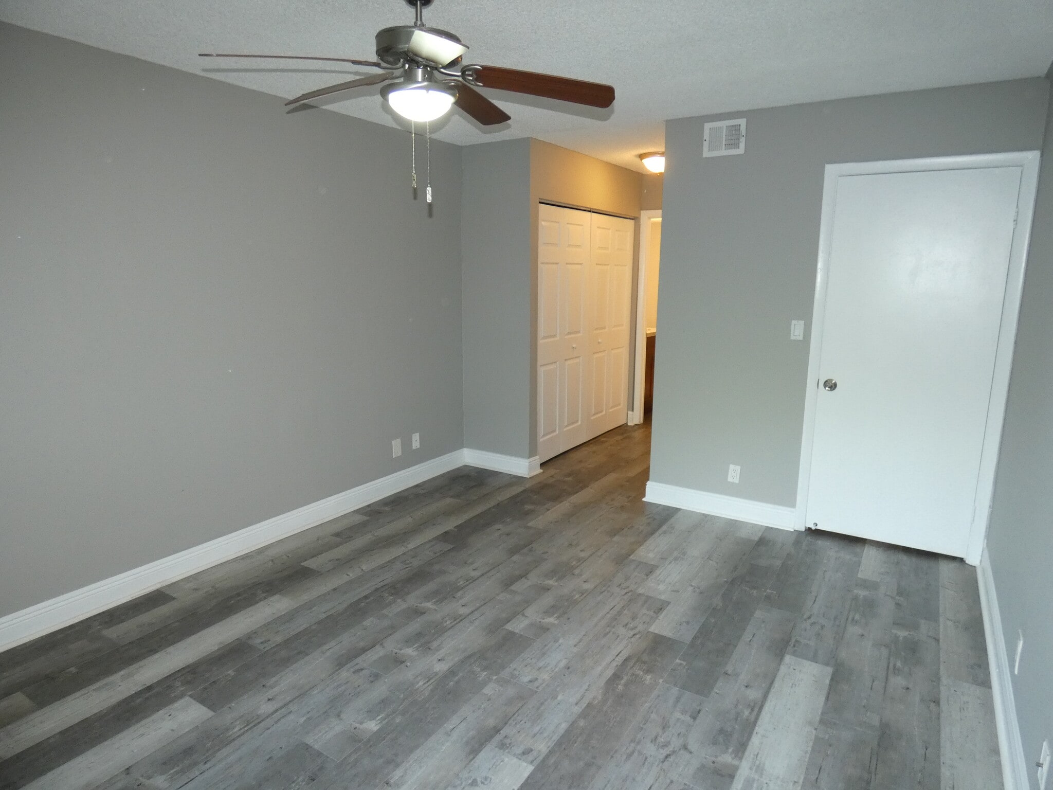 Building Photo - 5740 Rock Island Rd