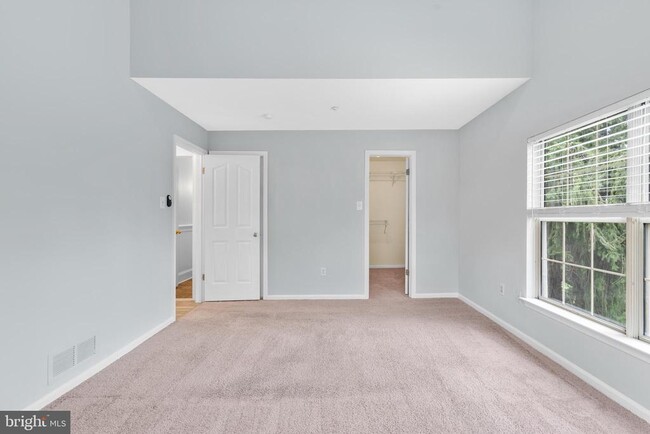 Building Photo - 510 Remington Ct