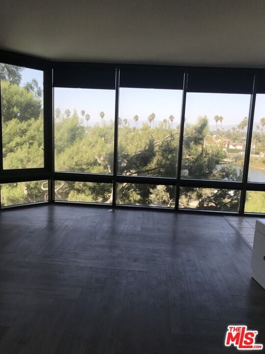 Building Photo - 4316 Marina City Dr