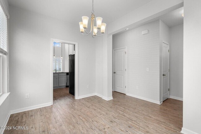 Building Photo - 7334 Chipley Dr