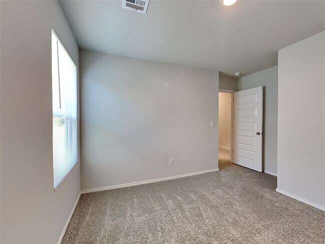 Building Photo - 11728 Krew Wy