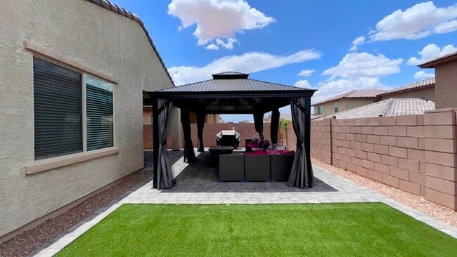 Building Photo - New Star Valley Home (3 Bed/2 Bath)
