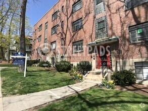 Building Photo - 1 bedroom in Brookline MA 02446