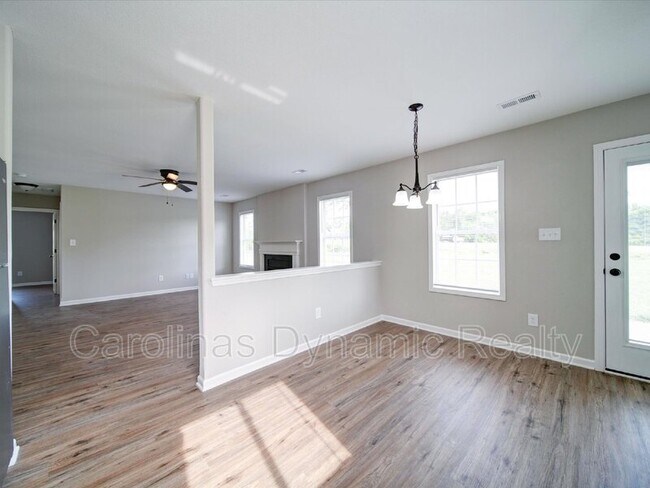 Building Photo - 3702 Cardinal Bluff Ln