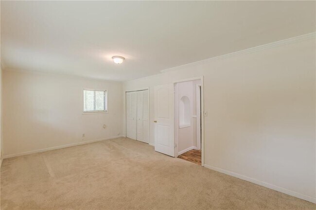 Building Photo - 1435 Cedar Creek Ln