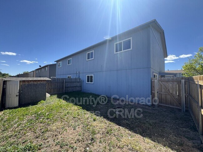 Building Photo - 6678 Provincial Dr