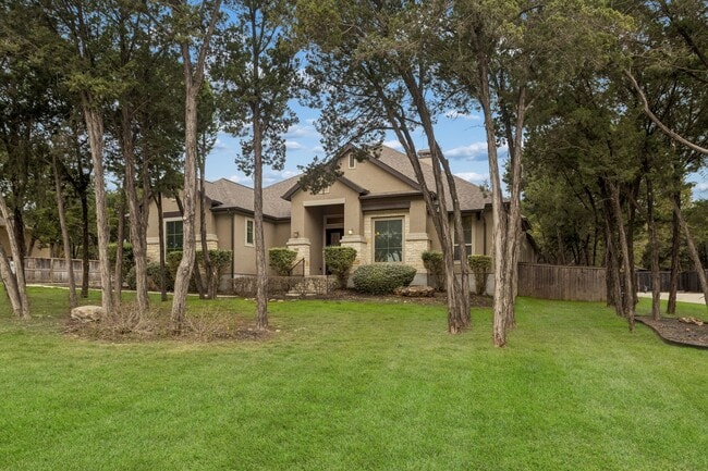 Building Photo - 944 Wilderness Oaks