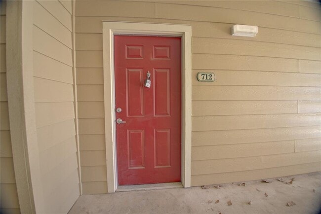 Primary Photo - 2320 Gracy Farms Ln
