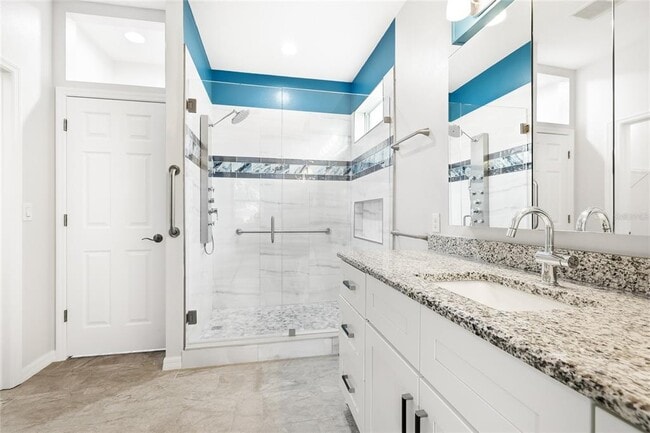 Building Photo - 7817 112th Ave E