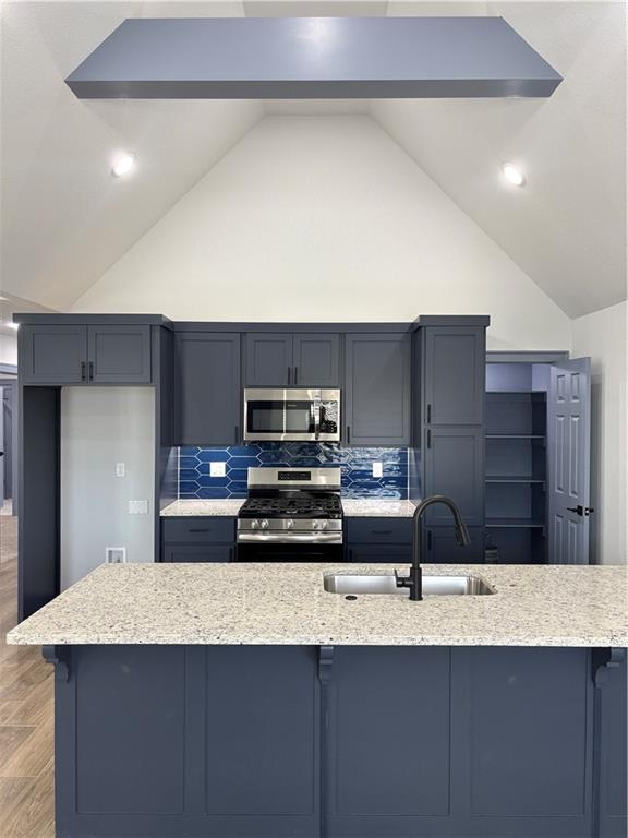 Building Photo - 3200 SW Lovely Ln