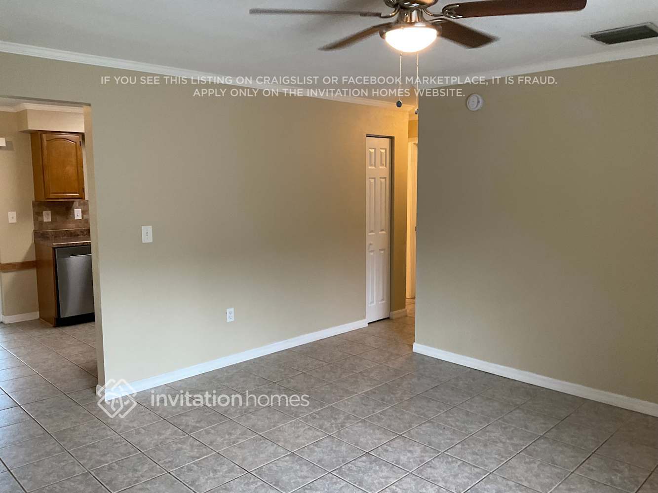 Building Photo - 3227 Lenwood Dr