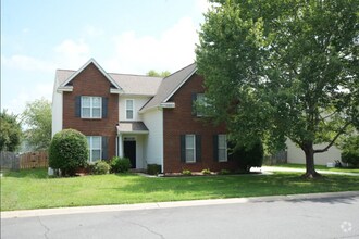 Building Photo - Charming 3-bedroom, 2-bath home