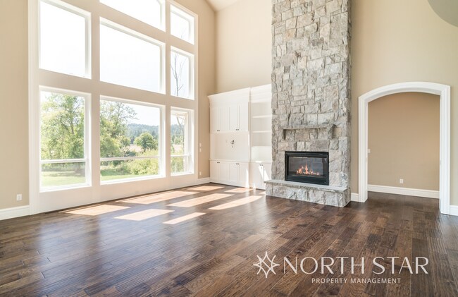 Building Photo - Executive Custom Home with River View on Acreage in West Linn