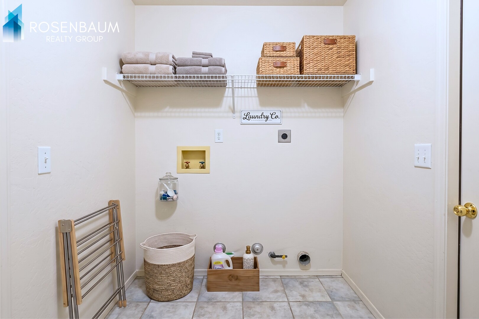 Building Photo - Beautiful 3-bedrooms, 2-baths home in Prescott Valley!