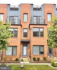 Building Photo - BEAUTIFUL TOWNHOME AT SHADY GROVE METRO