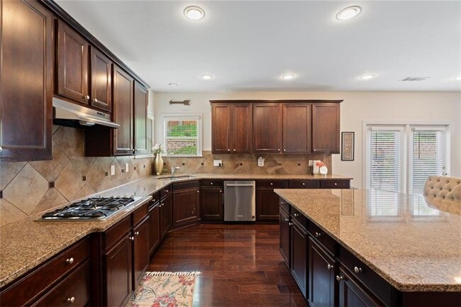 Building Photo - 308 Liberty Dr