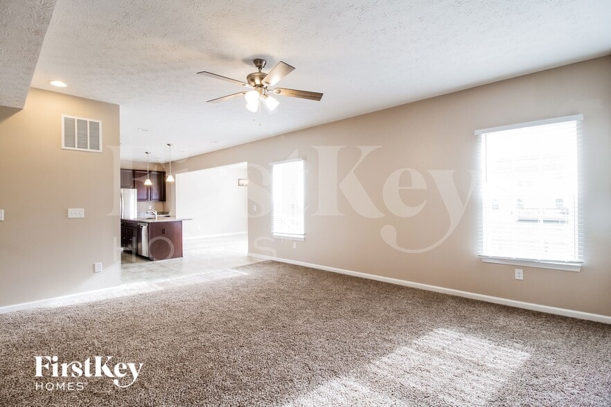 Building Photo - 1391 Apple Farm Dr