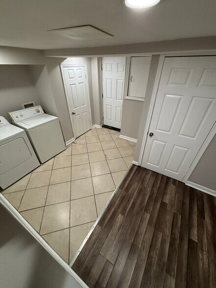 Building Photo - 3924 Elmora Ave