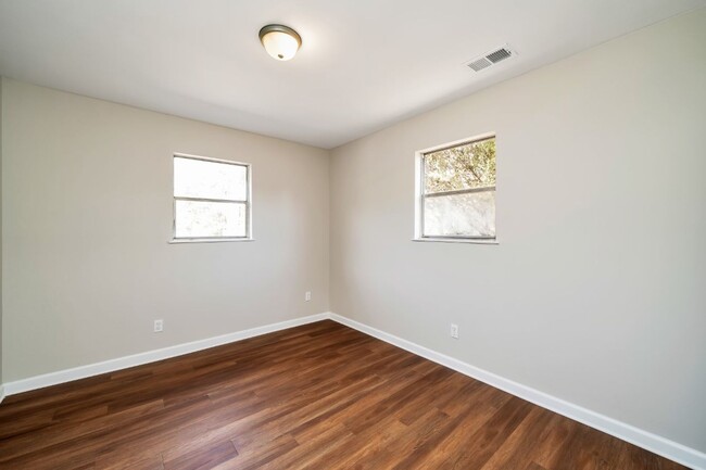 Building Photo - Hidden Gem with Tons of Space and Modern Upgrades