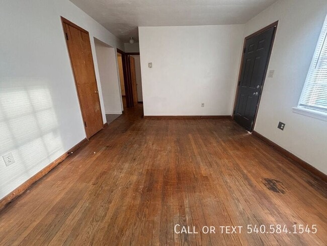 Building Photo - 2828 Idlewild Blvd NE