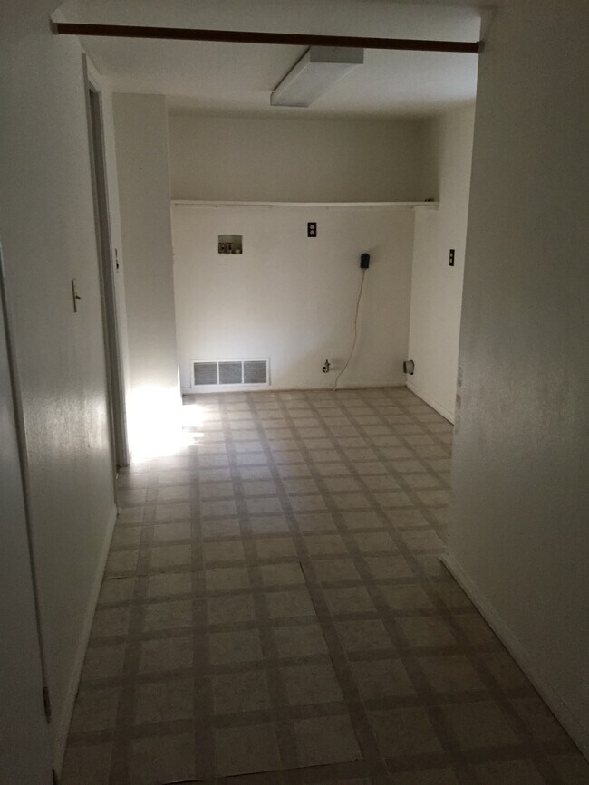 Building Photo - 3609 Encino Trail