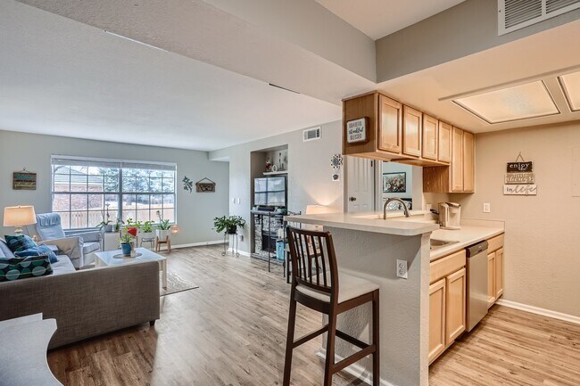 Building Photo - 9293 E Arbor Cir