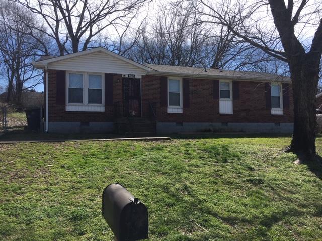 Building Photo - 635 Rowan Dr