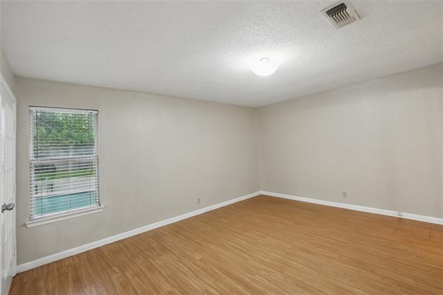 Building Photo - 1425 Wreyhill Dr