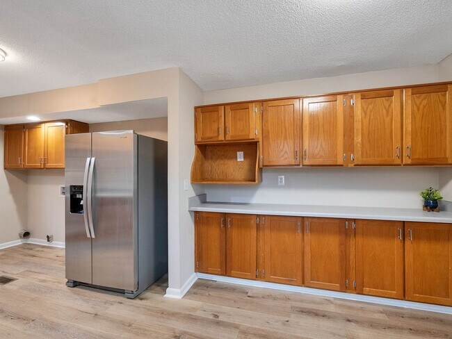 Building Photo - Adorable 3 BR 2 BA in Hixson