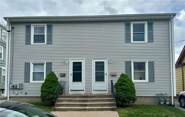 Primary Photo - 82 Maynard St