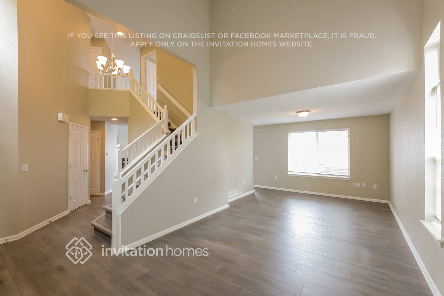 Building Photo - 5205 E 130th Way