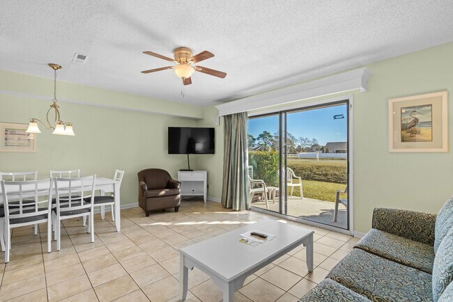 Building Photo - 203 Double Eagle Dr