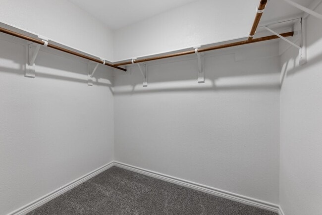 Building Photo - 7714 Pruet Dr