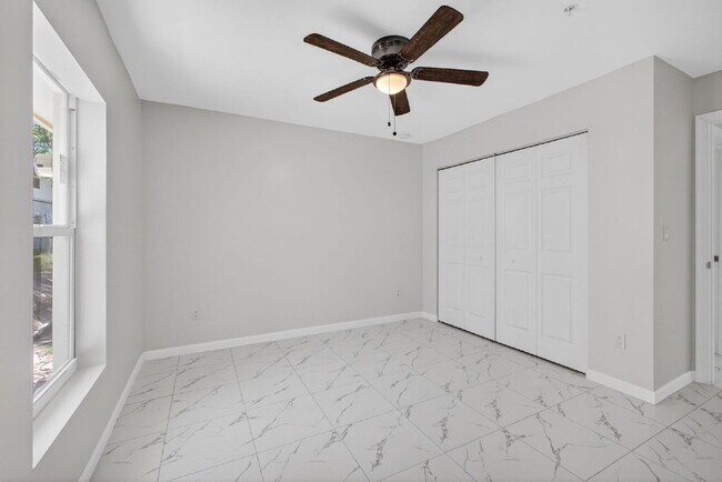 Building Photo - 3255 Avenue J