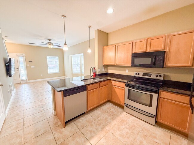 Building Photo - Chase Hollow #46