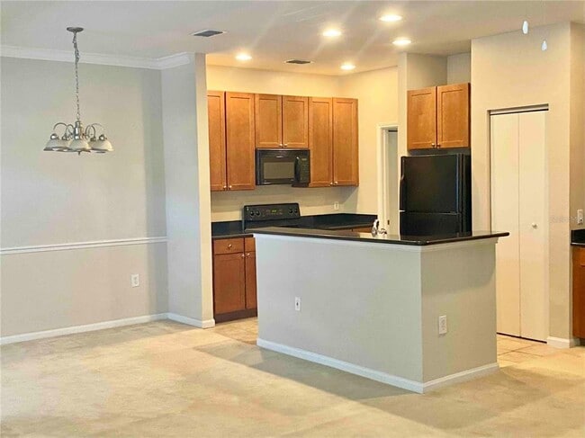 Building Photo - 2249 Portofino Pl